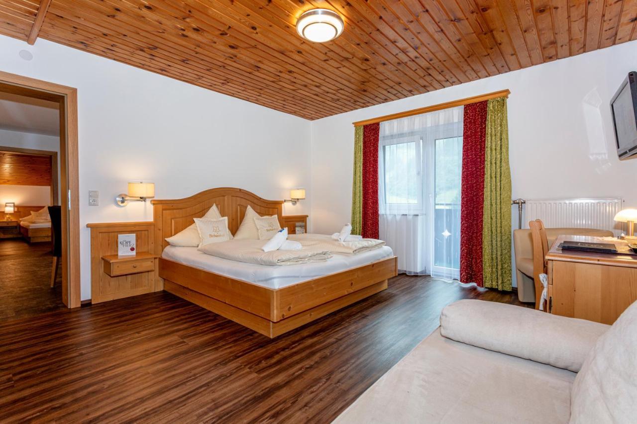 Fruehstueckshotel Birkenhof Раурис Экстерьер фото